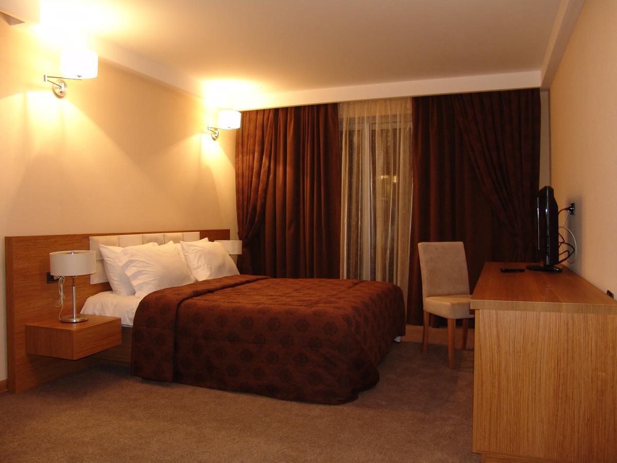 Sheki Olimpiya Hotel & Resort Buitenkant foto