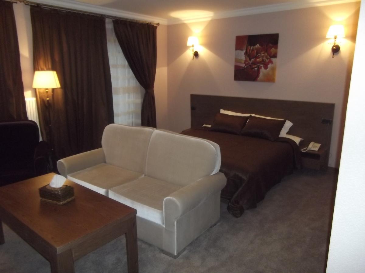 Sheki Olimpiya Hotel & Resort Buitenkant foto