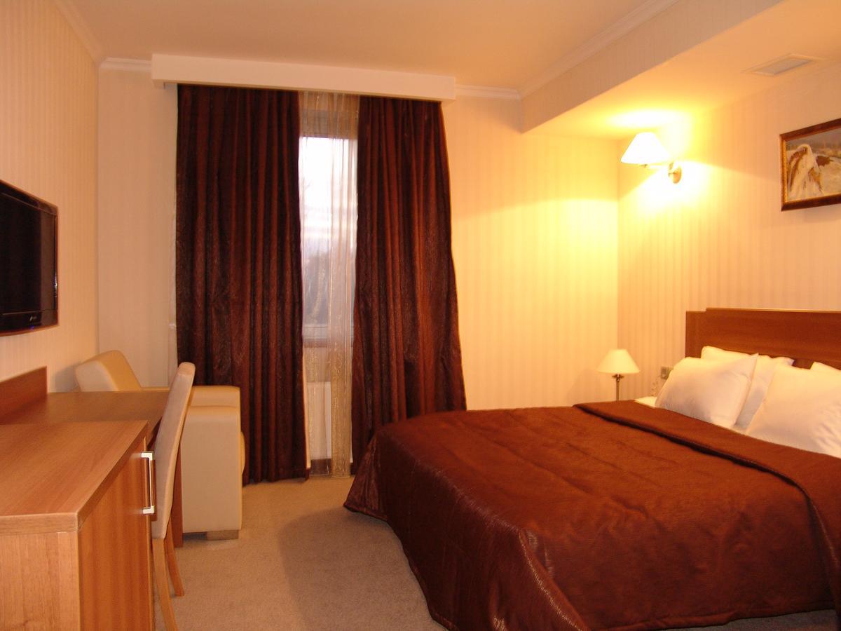 Sheki Olimpiya Hotel & Resort Buitenkant foto